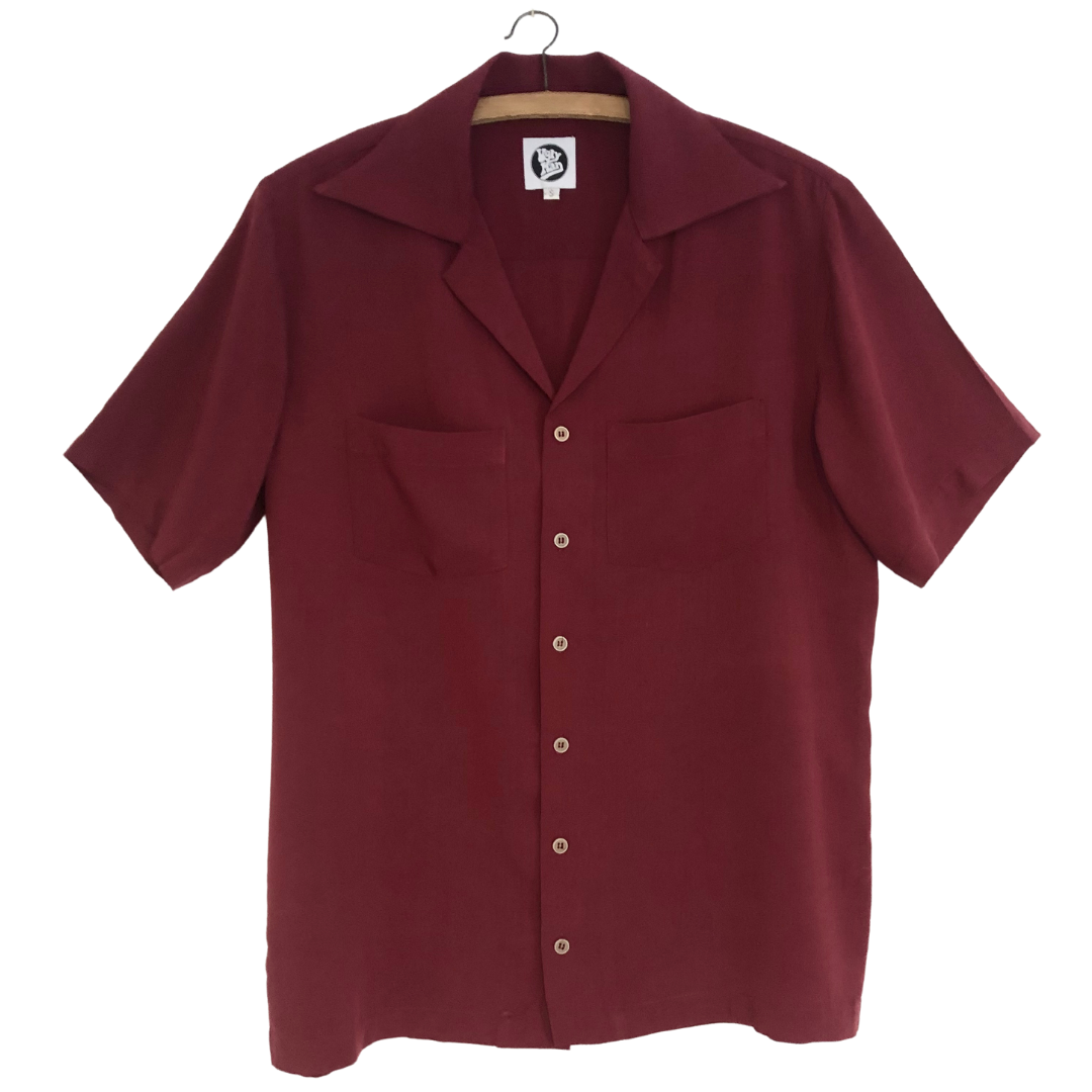 Burgundy 70’s collar short sleeve shirt